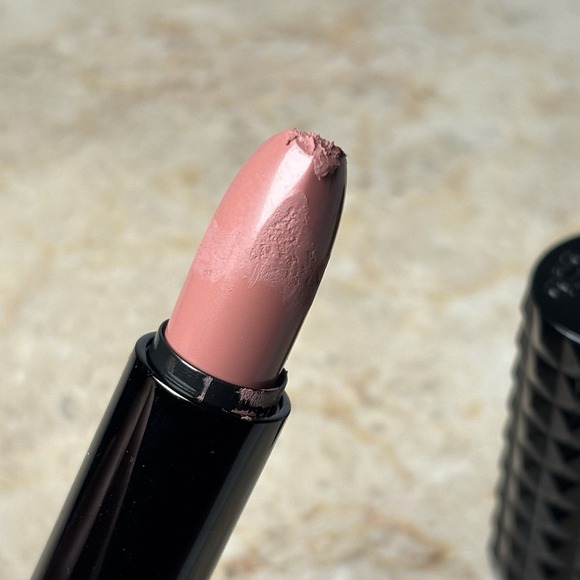 NEW Kat Von D/KVD Studded Kiss Lipstick LUDWIG 3.0G DAMAGE READ Full Size - Picture 4 of 7